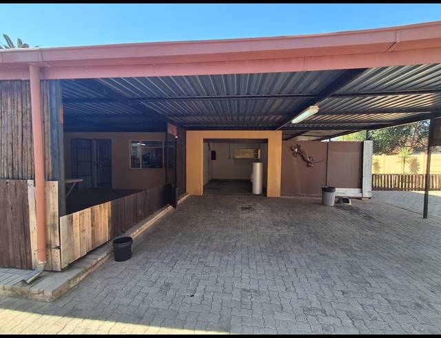 3 BEDROOM FREESTANDING FOR SALE IN STILFONTEIN EXT 4